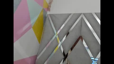 Diana online show from November 21, 2025, 8:07 pm