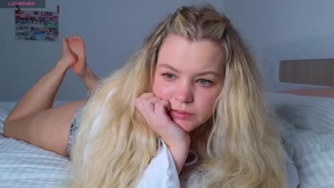 Olga online show from October 25, 2025, 12:45 pm