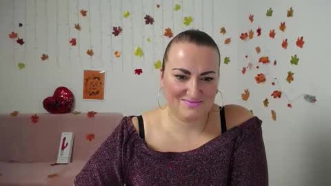 Diana online show from November 16, 2025, 6:46 pm