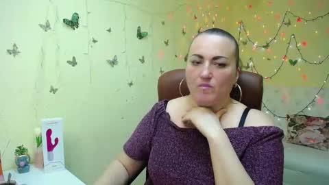 Diana online show from March 25, 2026, 6:52 am