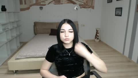 Diana online show from December 1, 2025, 6:51 am