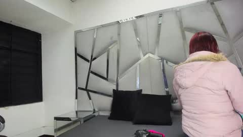 dianarous online show from January 13, 2026, 4:07 am