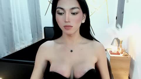 Kianna online show from February 3, 2025, 10:36 am