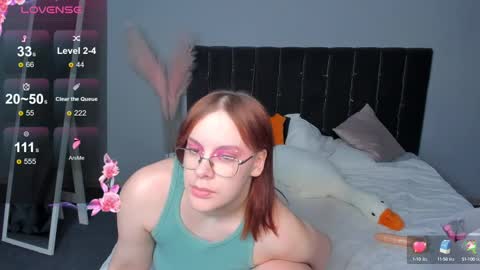 Dianne online show from February 11, 2025, 9:42 am