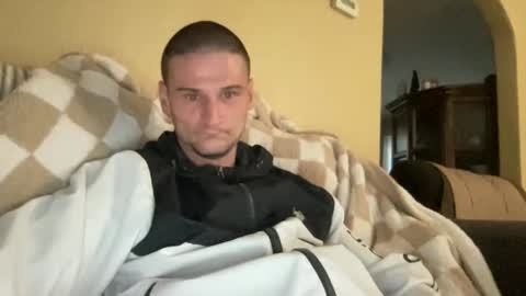 DickABitchDown  Alexys real spanishmami online show from October 4, 2025, 10:57 am