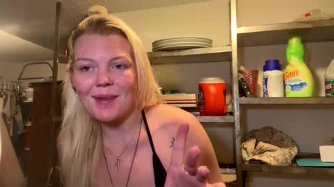 Beau online show from November 25, 2025, 8:42 pm