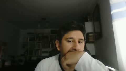 dickeduardo online show from December 15, 2024, 11:55 am