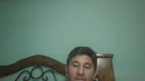 dickeduardo online show from November 14, 2025, 2:54 am