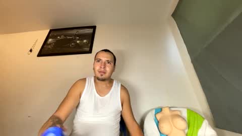 dickemdown93est online show from October 29, 2025, 6:09 pm