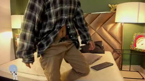 dickie_dicking online show from December 2, 2025, 9:10 pm