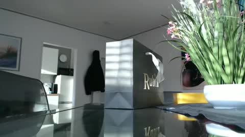 squirtcock online show from December 21, 2025, 1:29 pm