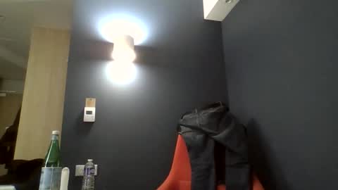 Snapshot of didouille84 chatting on October 17, 2025, 12:14 am ZokZok online show from October 17, 2025, 12:14 am