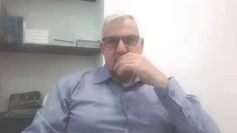 Snapshot of diego_riv71 chatting on October 28, 2025, 12:52 pm Diego ITA 71 online show from October 28, 2025, 12:52 pm