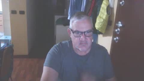 Snapshot of diego_riv71 chatting on November 3, 2025, 9:05 pm Diego ITA 71 online show from November 3, 2025, 9:05 pm