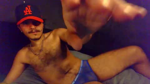 diemond_latinx98 online show from March 18, 2026, 7:11 am