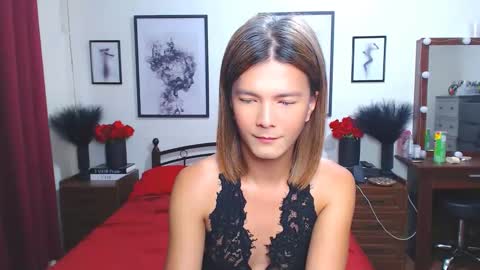 Dennesse online show from October 7, 2025, 1:47 am