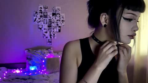 Snapshot of dieonisia chatting on January 14, 2026, 6:41 am HEY CALL ME SIAALWAYS HAPPY TO PLAY WITH YOU IN PRIVATE online show from January 14, 2026, 6:41 am