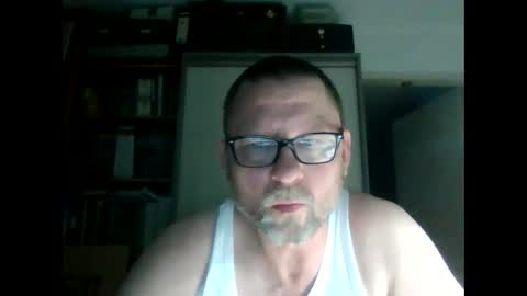 dierenfeld online show from January 12, 2025, 10:43 pm