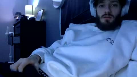 digbicknik online show from February 1, 2025, 1:09 pm