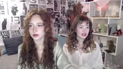 Hi im Alice 3 Im usualy online 03-10 or 17-21 UTC0 online show from November 6, 2025, 5:08 am