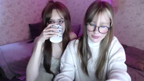Snapshot of digital_geisha chatting on March 3, 2026, 11:54 pm Hi im Alice 3 Im usualy online 03-10 or 17-21 UTC0 online show from March 3, 2026, 11:54 pm
