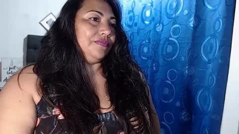 Mariana online show from January 25, 2025, 11:43 pm