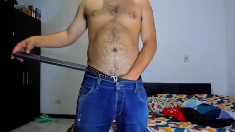 diiego_xxx online show from January 14, 2026, 8:03 pm