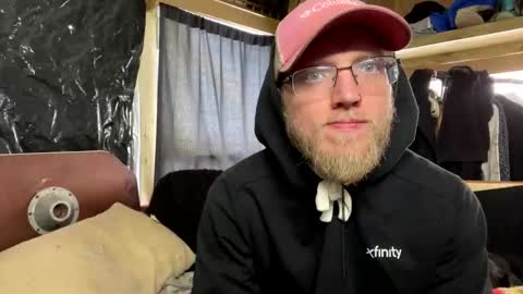 Snapshot of dilf_96 chatting on January 13, 2026, 6:46 pm Daddy online show from January 13, 2026, 6:46 pm