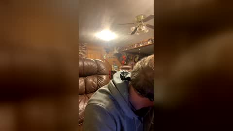 Daddy online show from February 5, 2026, 3:22 am