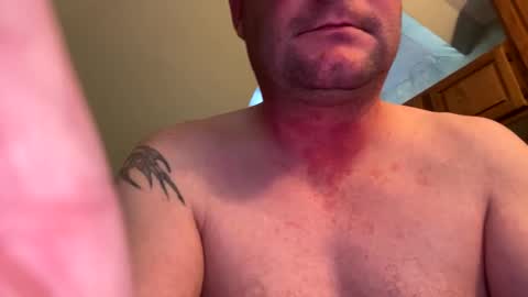 Snapshot of dill327 chatting on December 15, 2024, 5:10 pm dill327 online show from December 15, 2024, 5:10 pm