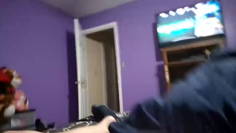 Snapshot of dillifambam08 chatting on March 1, 2026, 6:04 am dillifambam08 online show from March 1, 2026, 6:04 am