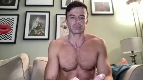 Dillon online show from December 17, 2024, 8:32 pm