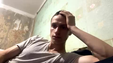 dimes_21 online show from September 11, 2025, 10:32 pm