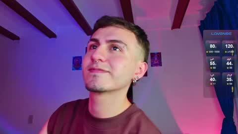 Julian Independent Model online show from September 12, 2025, 1:28 am