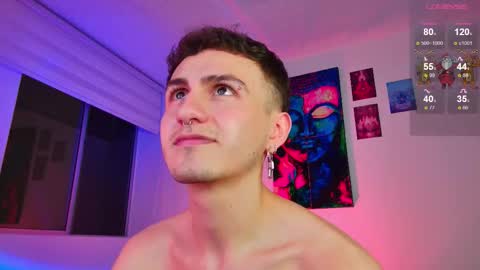 Julian Independent Model online show from December 23, 2025, 12:30 am