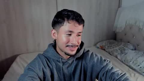 Snapshot of dimitri_targaryen chatting on February 17, 2026, 2:24 pm Fabian online show from February 17, 2026, 2:24 pm