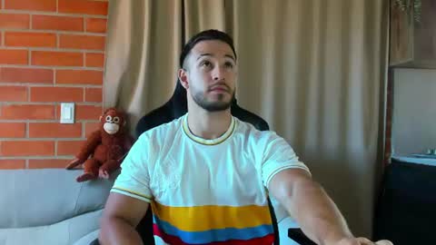 Snapshot of dimitricaruso chatting on July 6, 2026, 7:38 pm dimitricaruso online show from July 6, 2026, 7:38 pm
