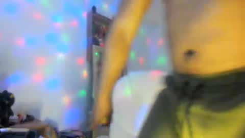 dimitry kyle mucle online show from November 20, 2025, 12:33 am