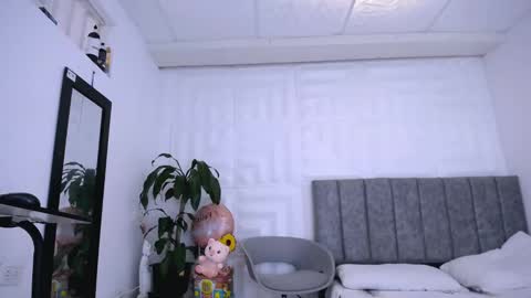 DINA online show from January 24, 2025, 4:17 pm