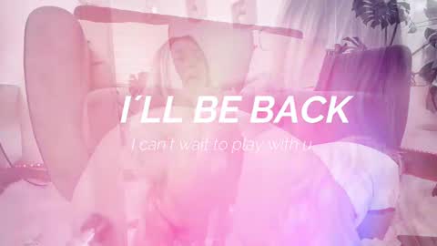 Snapshot of dina_ride chatting on February 10, 2025, 6:24 pm online show from February 10, 2025, 6:24 pm