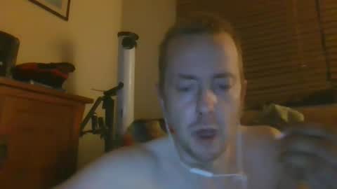 dingleberryjonesmagee online show from March 22, 2026, 2:04 am