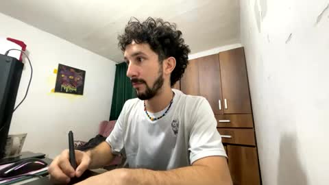 Snapshot of dioni_soe chatting on January 13, 2025, 1:13 am Henry online show from January 13, 2025, 1:13 am