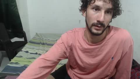 Snapshot of dioni_soe chatting on September 13, 2025, 12:54 am Henry online show from September 13, 2025, 12:54 am