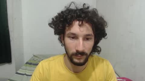 Snapshot of dioni_soe chatting on September 28, 2025, 2:06 am Henry online show from September 28, 2025, 2:06 am