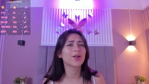 Cristal  online show from January 15, 2025, 3:33 am