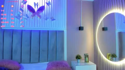 Cristal  online show from September 16, 2025, 3:29 am