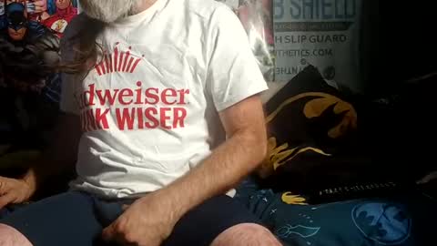 Snapshot of dirtmcgirt82 chatting on January 6, 2025, 11:31 pm dirtmcgirt82 online show from January 6, 2025, 11:31 pm