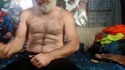Snapshot of dirtmcgirt82 chatting on January 7, 2025, 6:35 pm dirtmcgirt82 online show from January 7, 2025, 6:35 pm