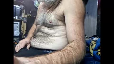 Snapshot of dirtmcgirt82 chatting on December 1, 2025, 8:08 am dirtmcgirt82 online show from December 1, 2025, 8:08 am