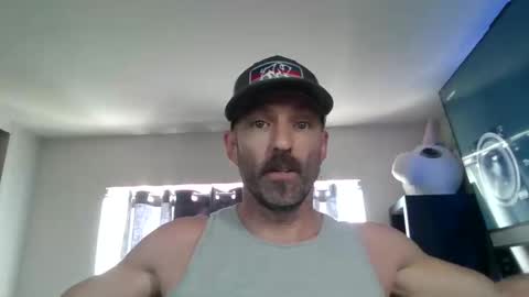 Snapshot of dirty_birdy_ chatting on April 7, 2026, 6:19 pm dirty_birdy_ online show from April 7, 2026, 6:19 pm